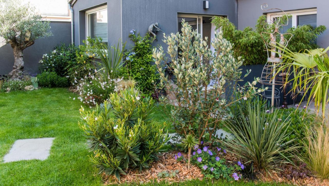 Chambre D'Hote Et Gite Du Jardin Des Corsaires Saint-Malo Exterior foto